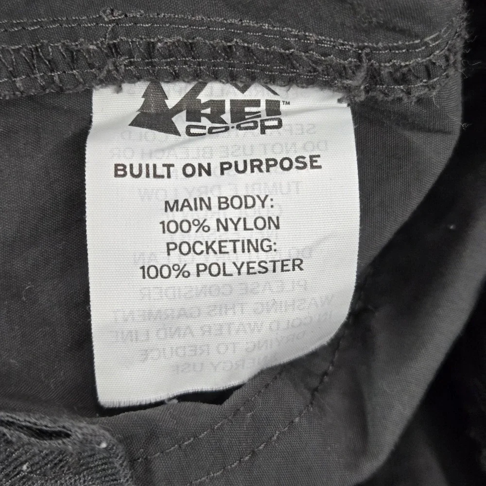 REI Co-Op Men Activewear Pants 32W X 32L Gray Convertible Cargo Button 30